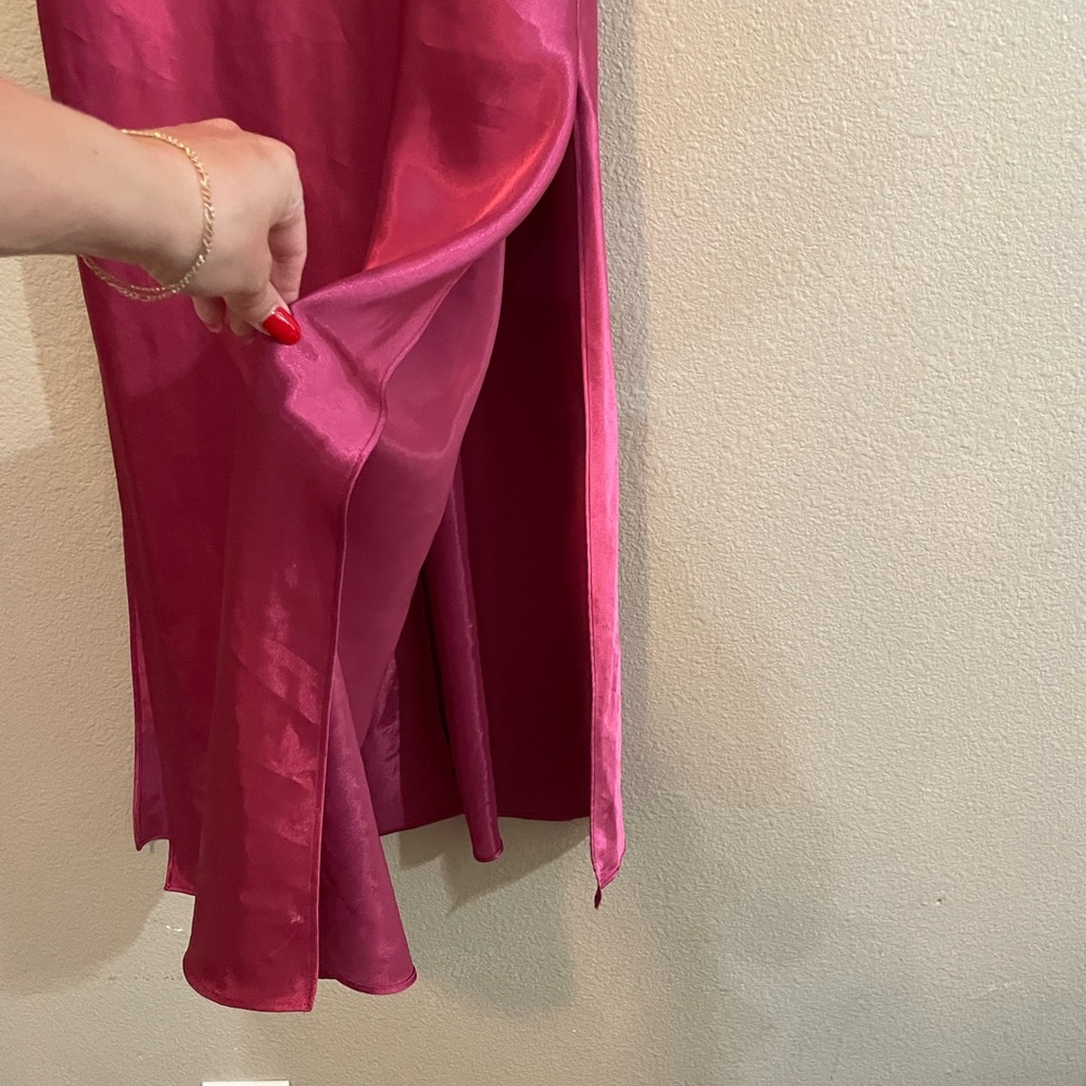 Vintage Satin Slip Dress in Berry Pink - Picture 4 of 5